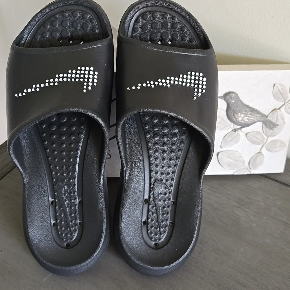 Nike Men Victori One Shadow Slide Sandals M/6 W/7